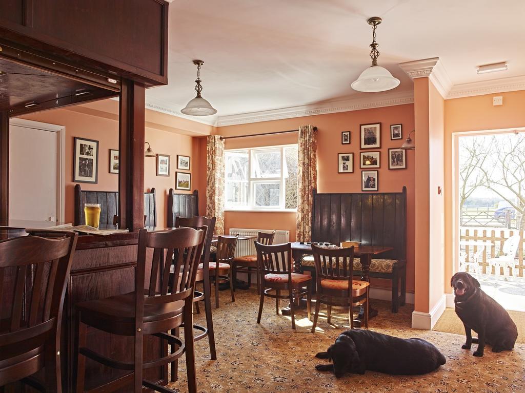 Corse Lawn House Hotel エクステリア 写真