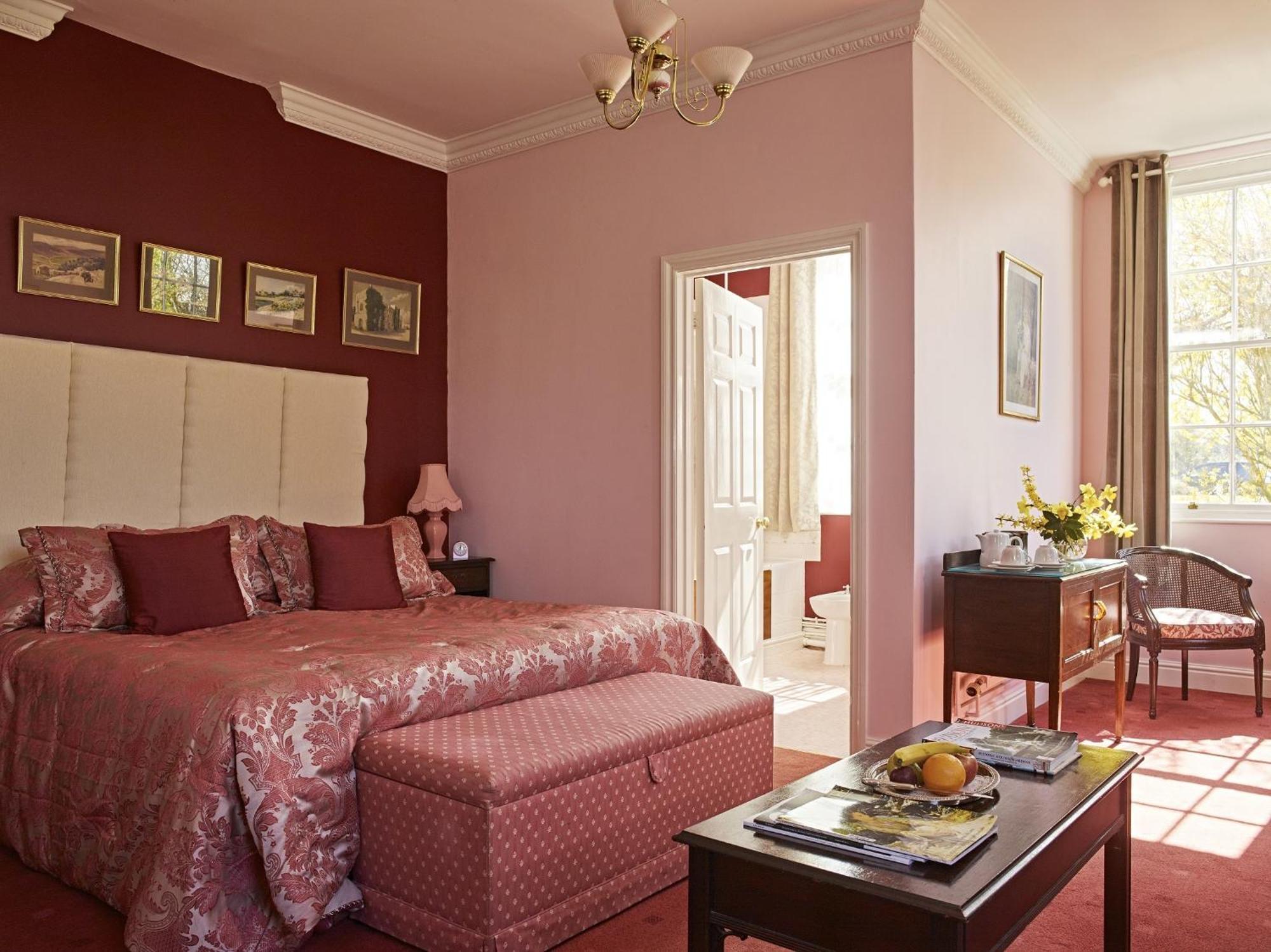 Corse Lawn House Hotel エクステリア 写真