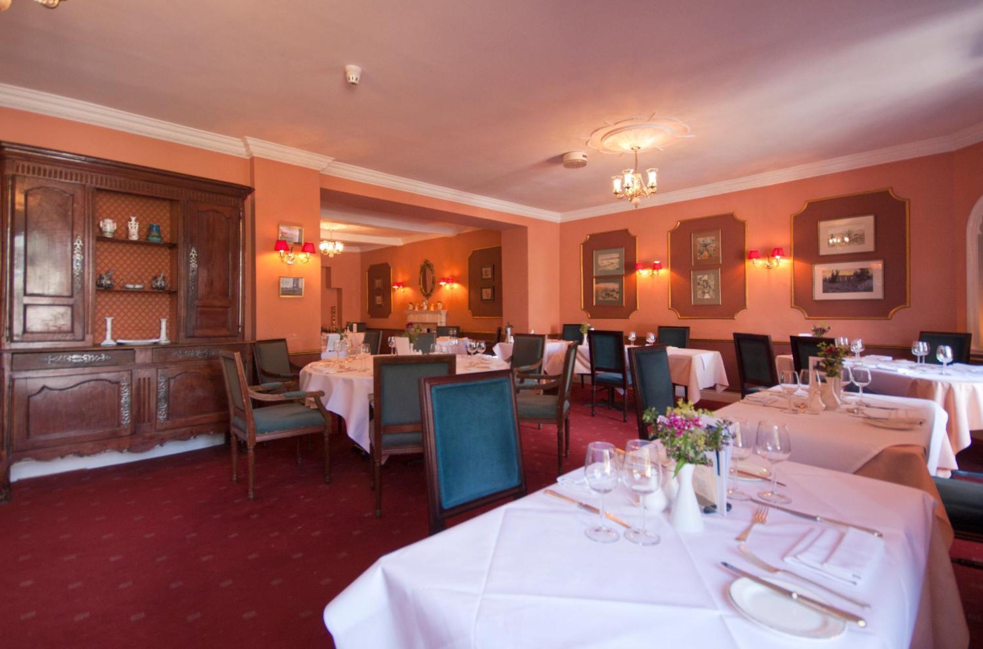 Corse Lawn House Hotel エクステリア 写真