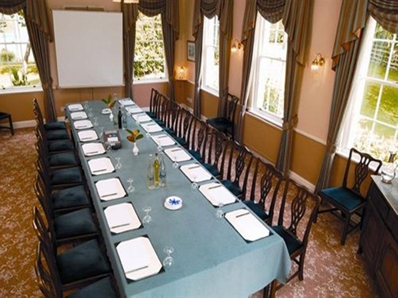 Corse Lawn House Hotel エクステリア 写真