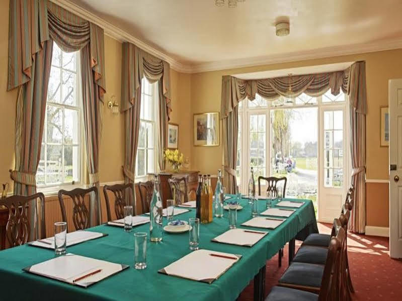 Corse Lawn House Hotel エクステリア 写真
